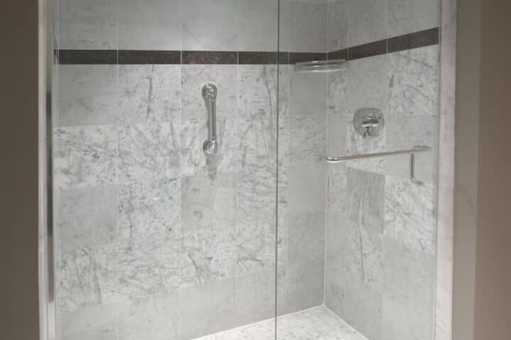 Bathroom shower